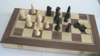 Šachy dřevěné EXTRA+backgammon
