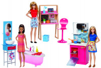 Barbie panenka a nábytek
