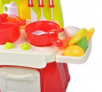 Malá plastová kuchyňka pro děti